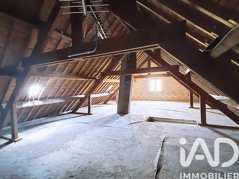 Maison - 80 m² - 5 pièces