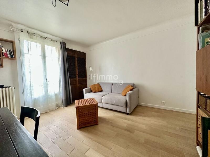 Studio - 27 m² - 1 pièce