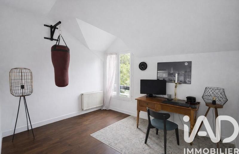 Maison - 105 m² - 5 pièces