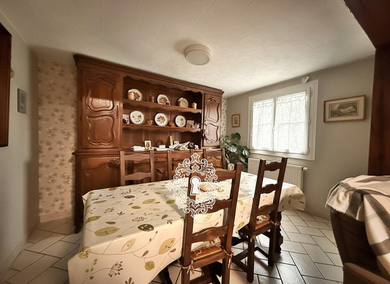 Maison - 98 m² - 3 pièces