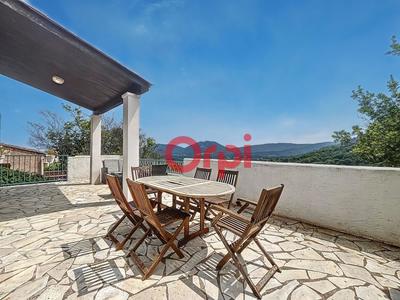 Maison - 131 m² - 6 pièces