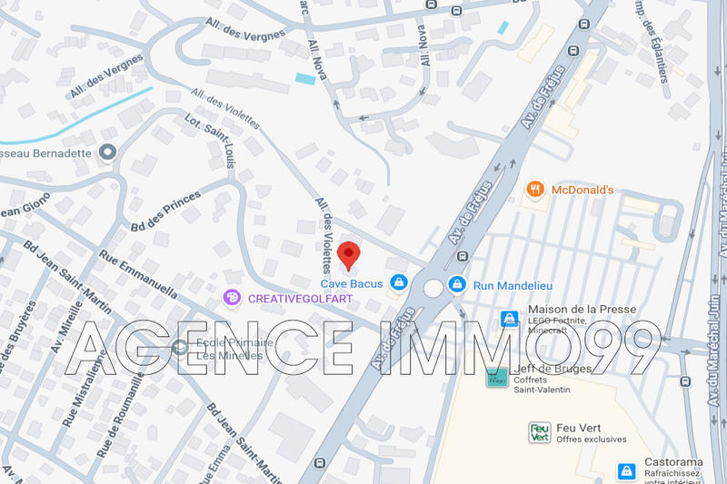 Parking / Garage - 13 m²