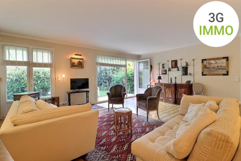 Appartement - 125 m² - 5 pièces