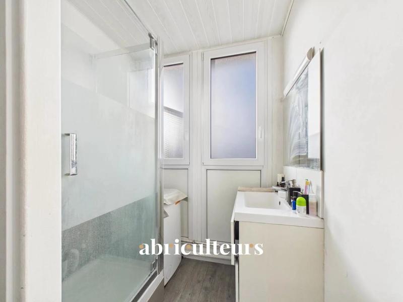 Appartement ancien - 24 m² - 1 pièce