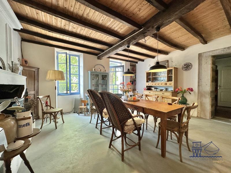 Maison ancienne - 129 m² - 4 pièces