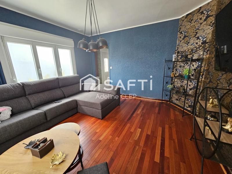 Maison - 98 m² - 6 pièces