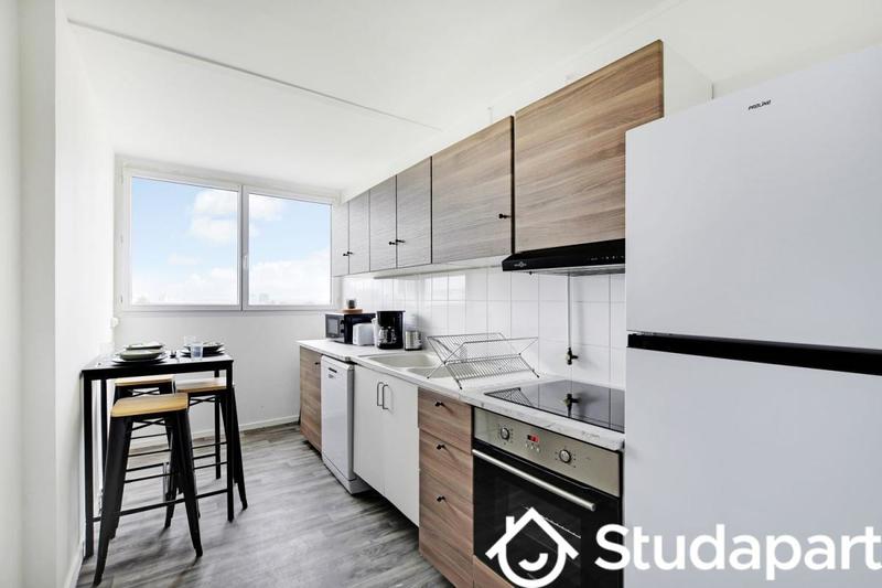 Chambre - 10 m² - 1 pièce