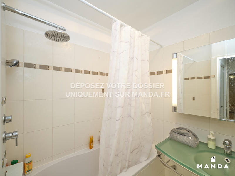 Chambre - 14 m² - 4 pièces