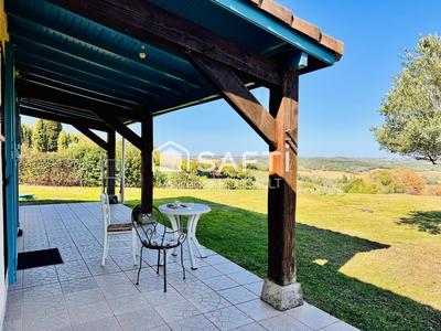 Maison - 87 m² - 4 pièces