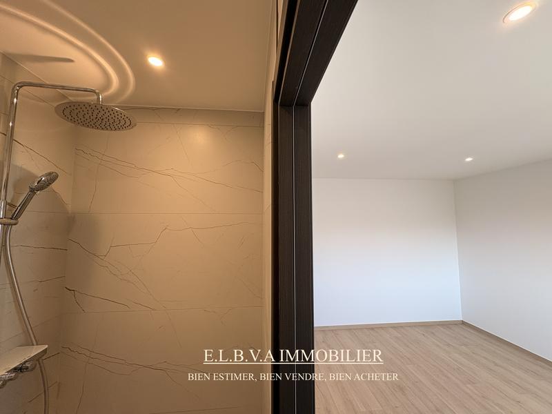 Maison contemporaine - 130 m² - 4 pièces