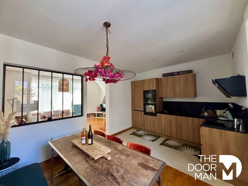 Maison - 92 m² - 4 pièces