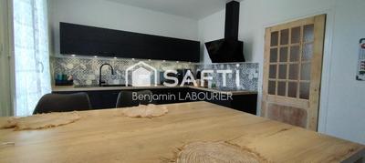 Maison - 140 m² - 5 pièces