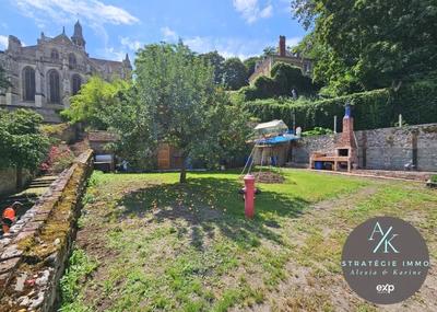 Maison - 163 m² - 7 pièces