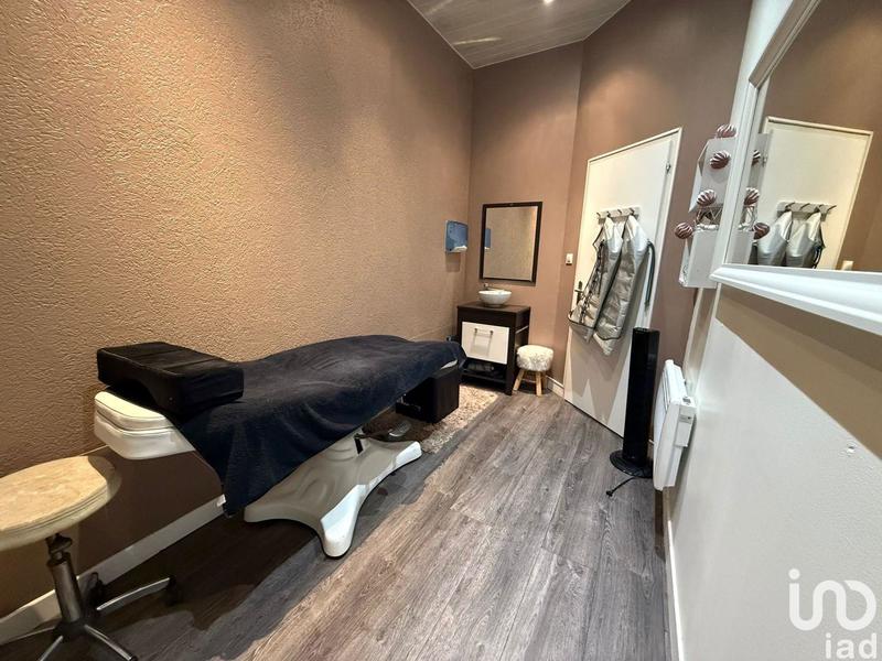 Local commercial - 101 m²