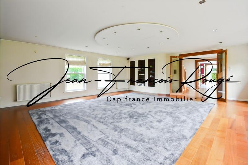 Maison - 190 m² - 7 pièces