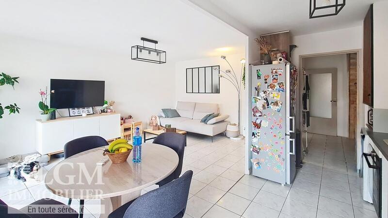 Appartement - 60 m² - 3 pièces