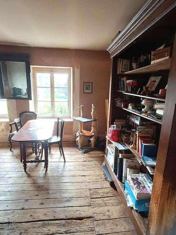 Maison - 196 m² - 7 pièces