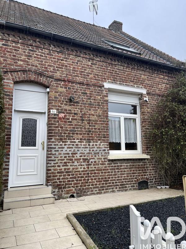 Maison de village - 90 m² - 5 pièces