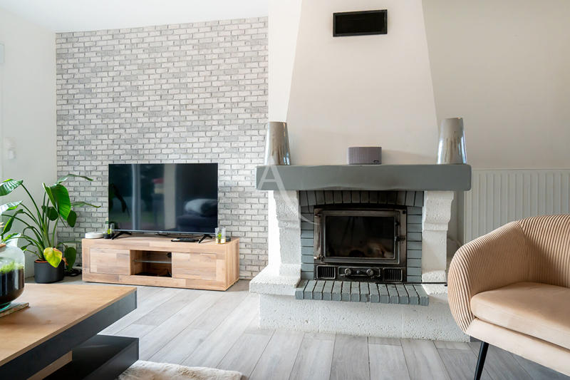 Maison - 98 m² - 5 pièces