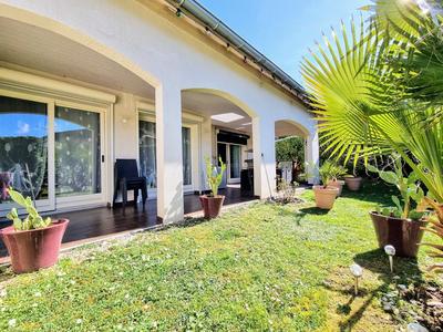 Maison - 171 m² - 5 pièces