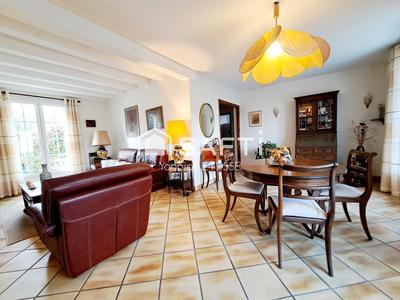 Maison - 112 m² - 6 pièces