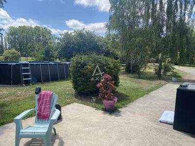 Maison - 187 m² - 7 pièces