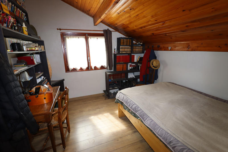 Maison - 190 m² - 8 pièces