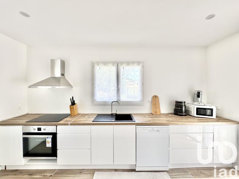 Maison - 102 m² - 5 pièces