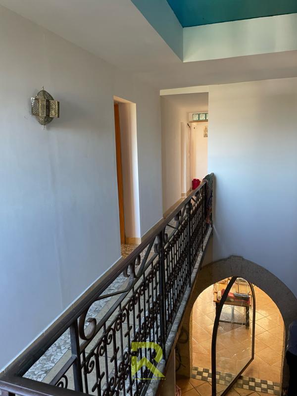 Mas - 294 m² - 8 pièces