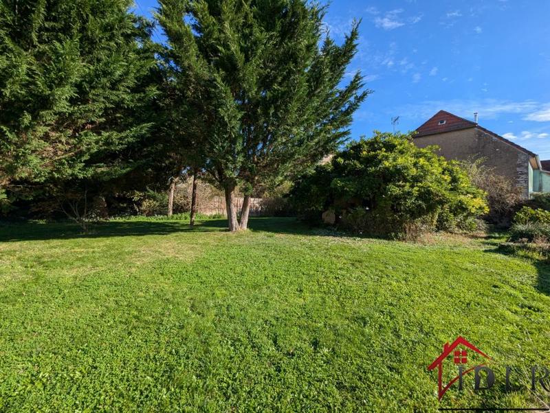 Maison - 240 m² - 7 pièces