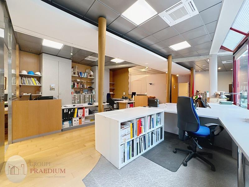 Bureau - 195 m²
