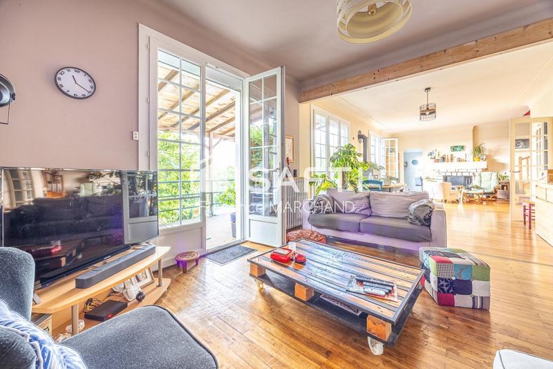 Maison - 122 m² - 5 pièces