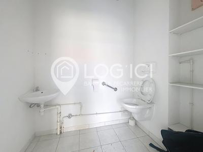 Local d'activités - 20 m² - 2 pièces