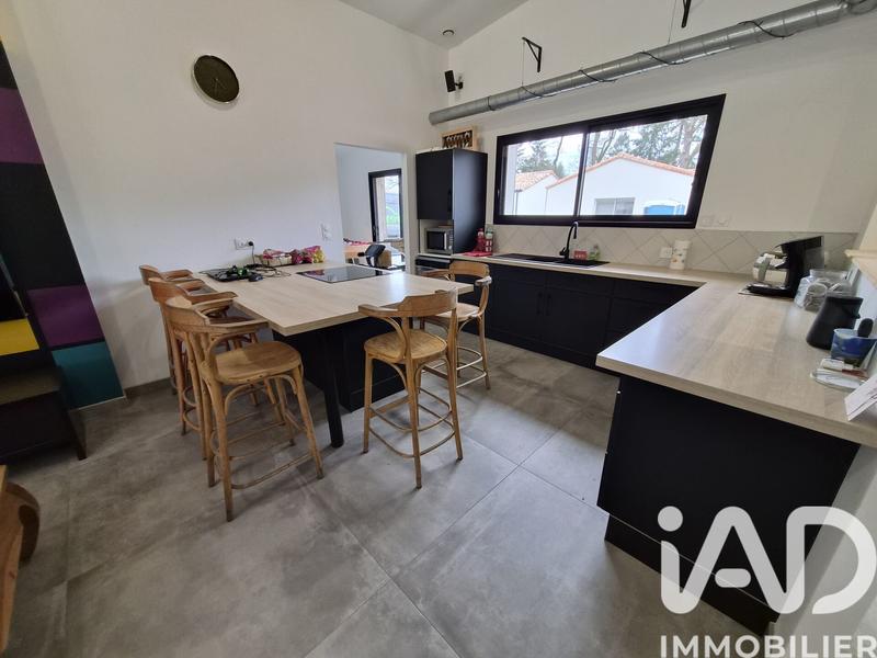 Maison - 140 m² - 6 pièces