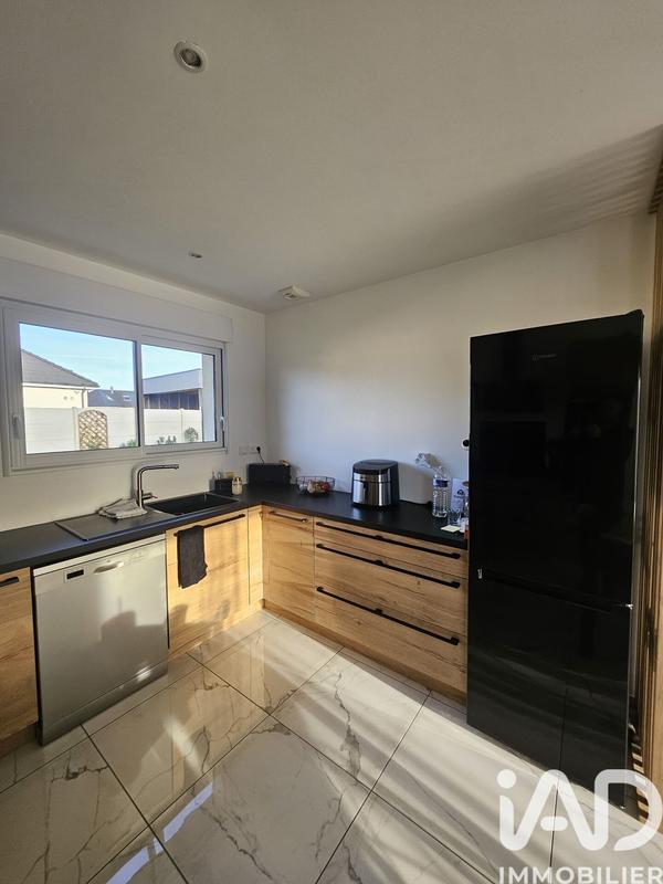 Maison - 92 m² - 5 pièces