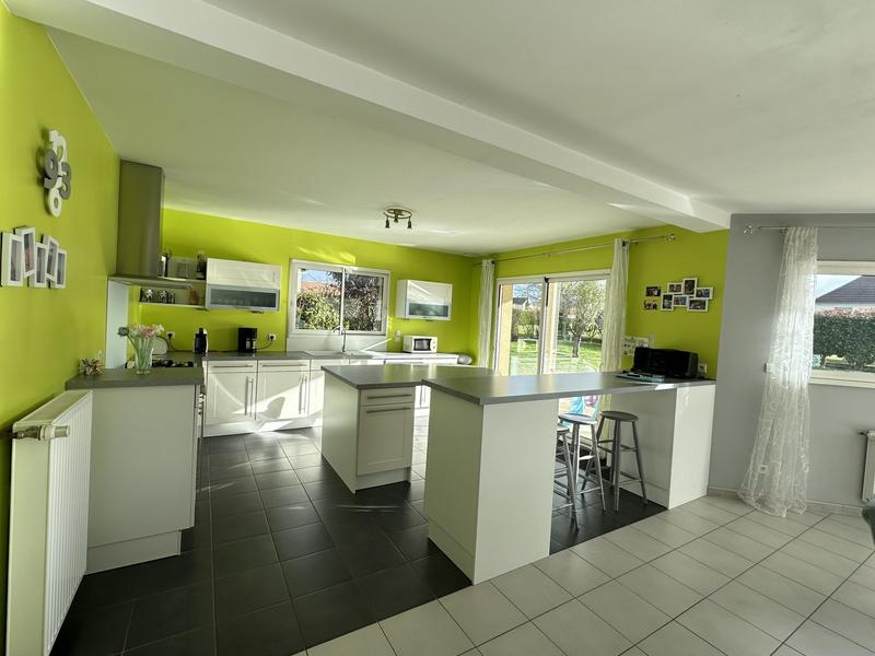 Maison - 270 m² - 7 pièces