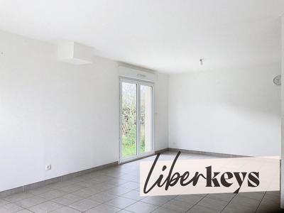 Maison - 165 m² - 8 pièces