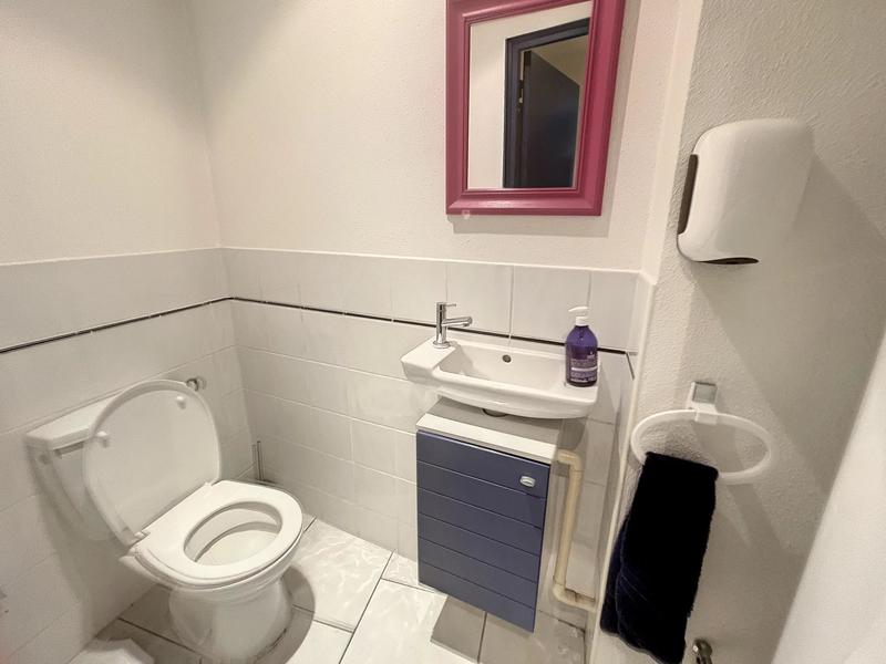 Local commercial - 195 m² - 5 pièces