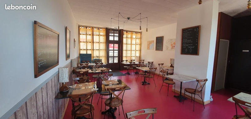 Maison - 576 m² - 19 pièces