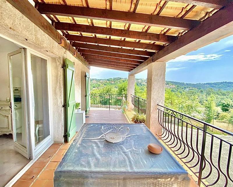 Maison jumelée - 115 m² - 5 pièces