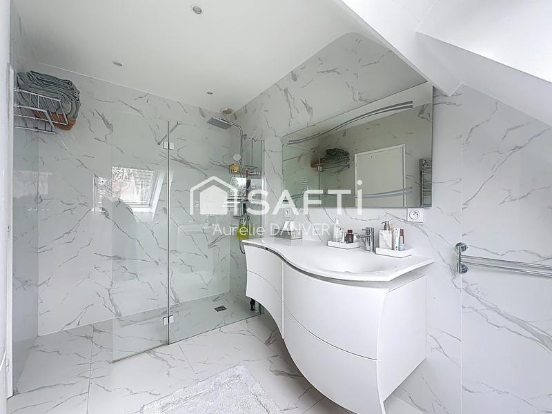 Maison - 132 m² - 6 pièces