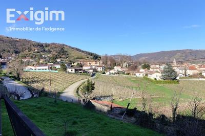 Maison - 174 m² - 7 pièces