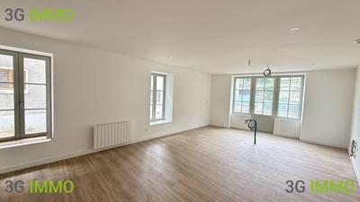 Appartement - 93 m² - 4 pièces
