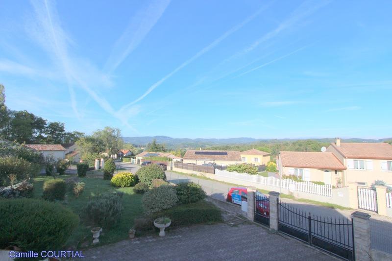 Maison - 100 m² - 6 pièces