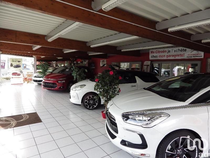 Local commercial - 702 m²