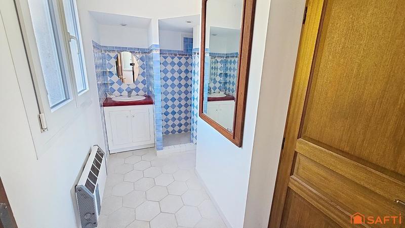 Maison - 161 m² - 9 pièces