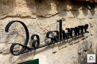 Maison - 520 m² - 8 pièces