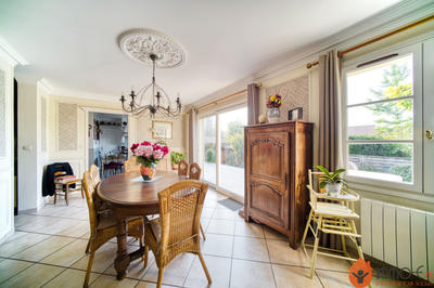 Maison - 140 m² - 7 pièces