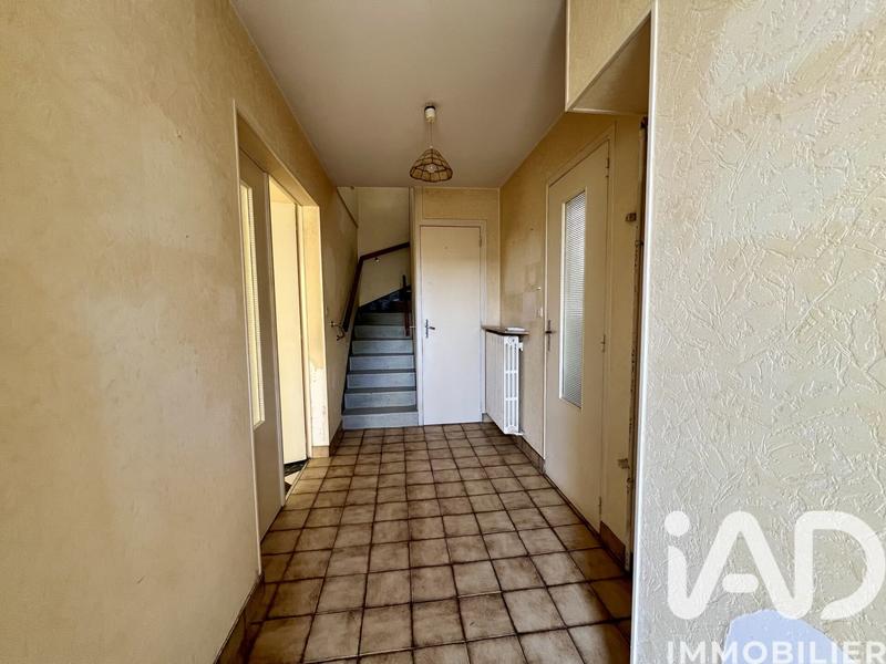 Maison - 104 m² - 5 pièces