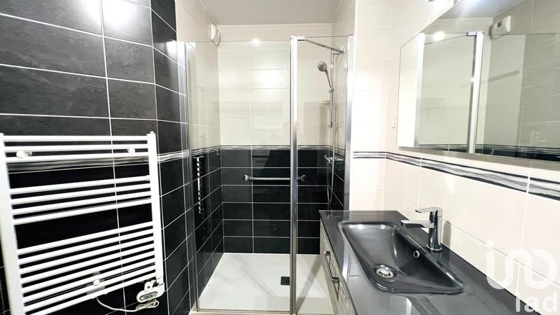 Appartement - 77 m² - 3 pièces